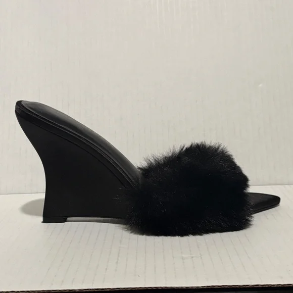 Good American Furry Sexy Wedge Heels Sz 8 - Picture 13 of 13